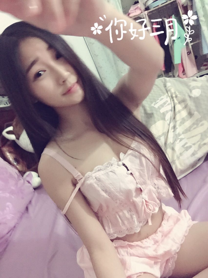 青春的肉体，永远的神！ she~吻小Sao妹，尺度全开放